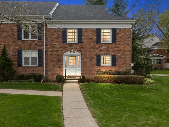 1000 Trailwood Path, Bloomfield Hills, MI 48301