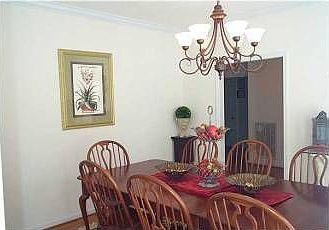 3rd image of 1136 Taylorwood Cir