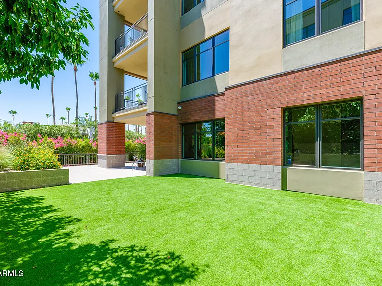 6166 N Scottsdale Rd #C1002 — Photo 36
