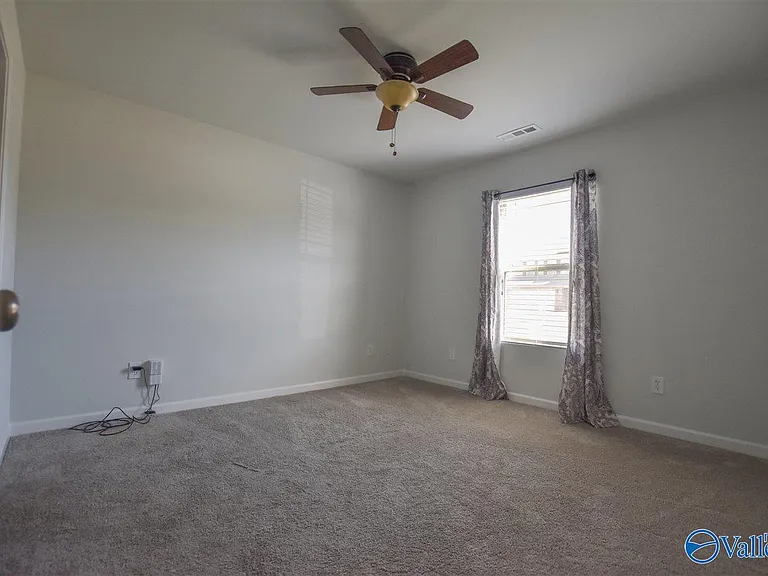 304 Fenrose Dr — Photo 13