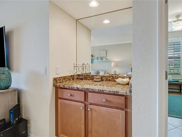 9514 Avellino Way #2116 — Photo 17