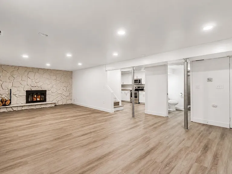 485 E Rena Ave — Photo 1