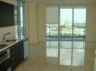 90 SW 3rd St APT 2212, Miami, FL 33130