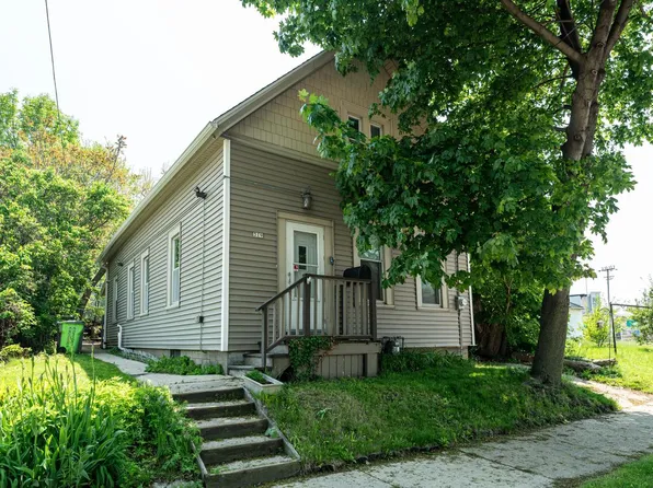 319 East Stewart STREET, Milwaukee, WI 53207