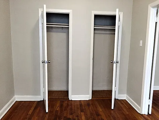 Rented by MNS | media 8