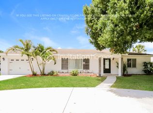 1901 Carissa Rd, Lake Clarke Shores, FL 33406