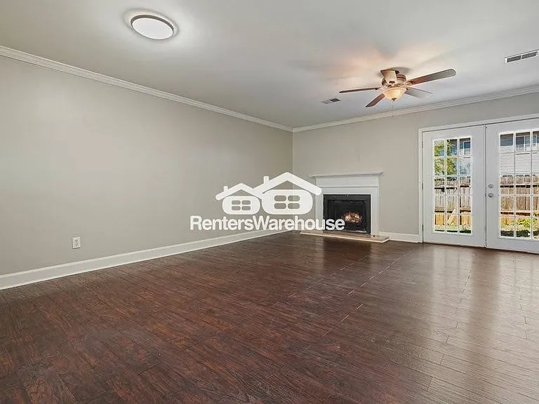 1822 Cumberland Valley Pl SE — Photo 3