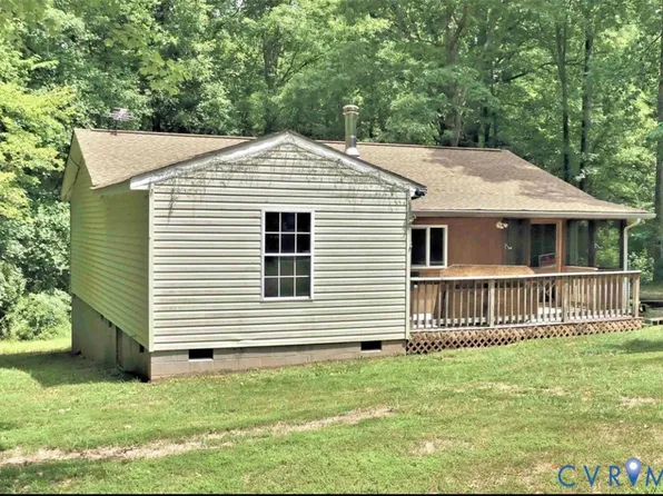 1808 Gardners Rd, Mineral, VA 23117