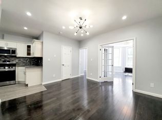 638 40th St #2R, Brooklyn, NY 11232