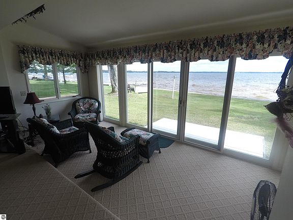 2nd image of 3409 W Lake Mitchell Dr