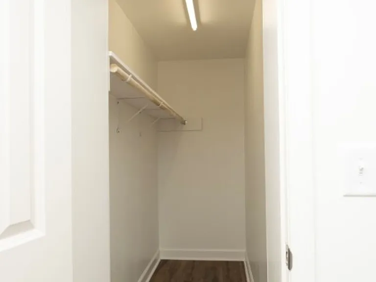 317 W Trinity Ave — Photo 11