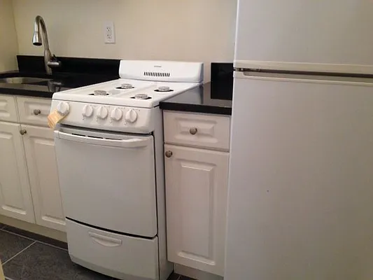 Rented by Prince Real Estate Associates LLC | media 27