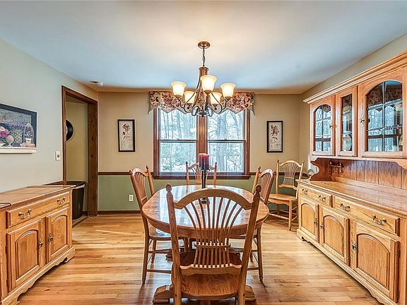 5th image of 8787 Radburn Dr