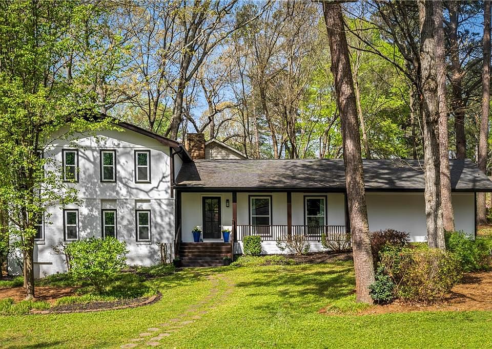 1st image of 3480 Tanbark Ct NE