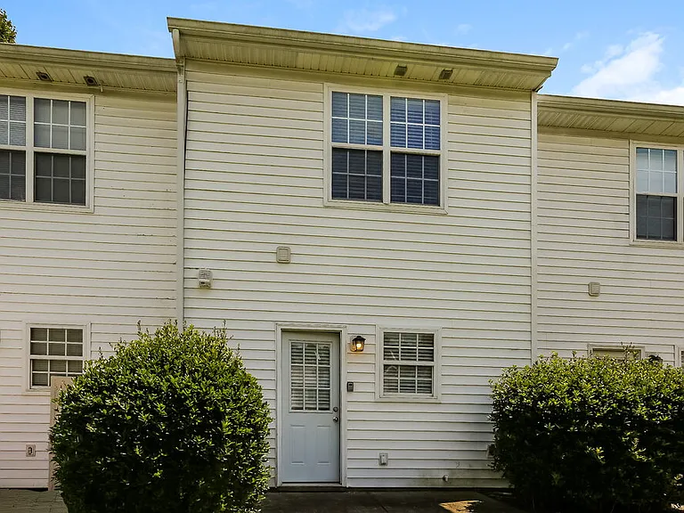 3019 Nevin Place Dr — Photo 17
