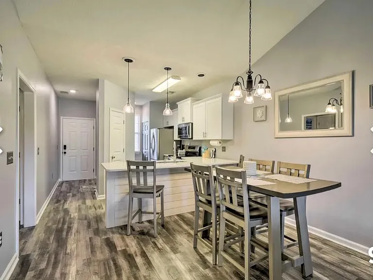 654 River Oaks Dr #45H — Photo 1