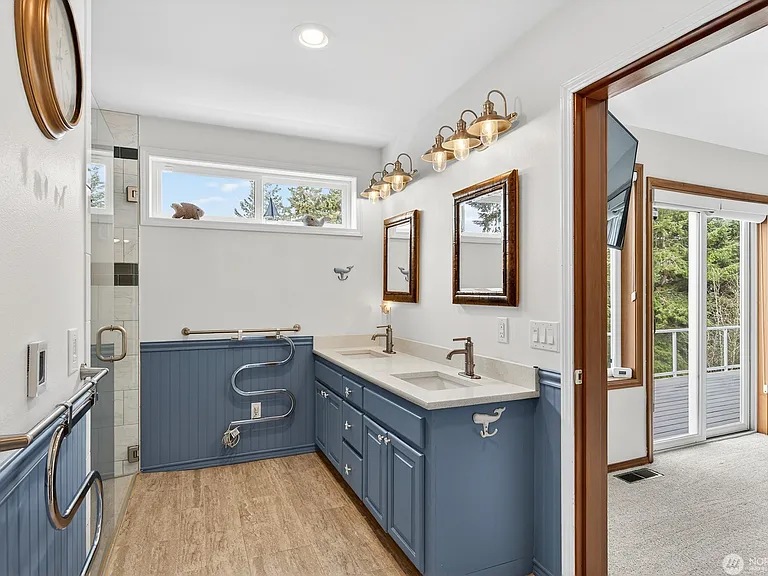 1107 Puesta Del Sol Ave #A — Photo 12