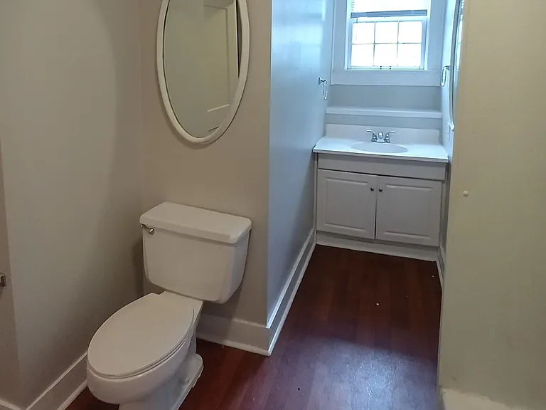 405 N 16th Ave #A — Photo 8
