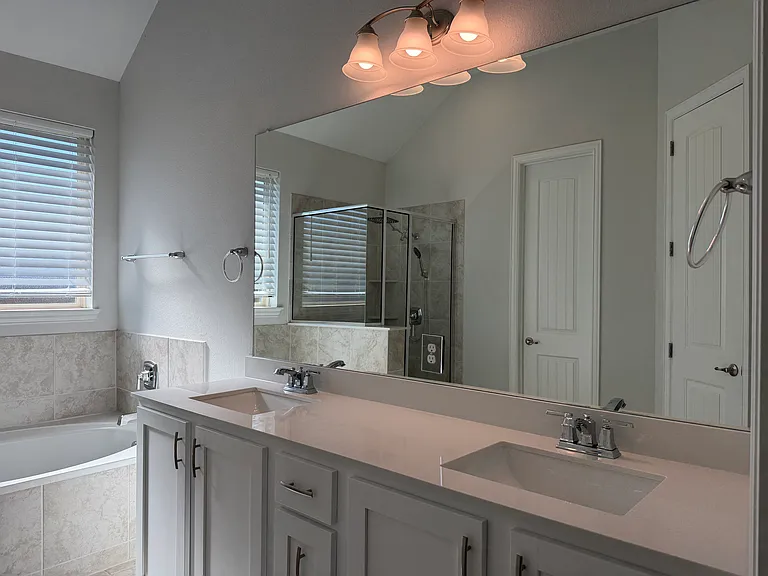 482 Prairie View Dr — Photo 30