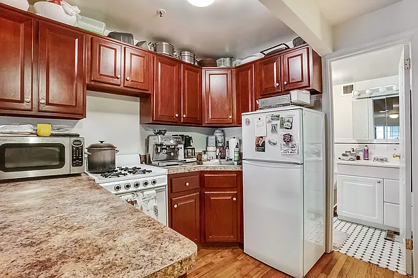 Rented by Native New York Real Estate Inc | media 7