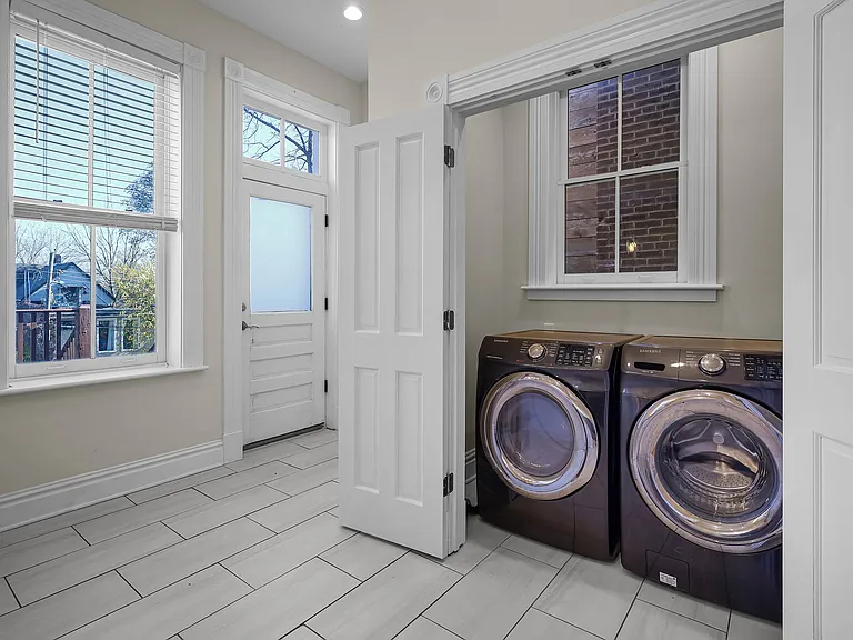 3304 Missouri Ave #3304 — Photo 8