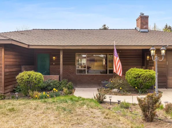 2407 NE Libby Pl, Bend, OR 97701