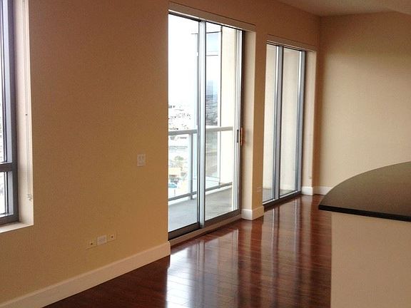 4th image of 200 W Sahara Ave Unit 1001