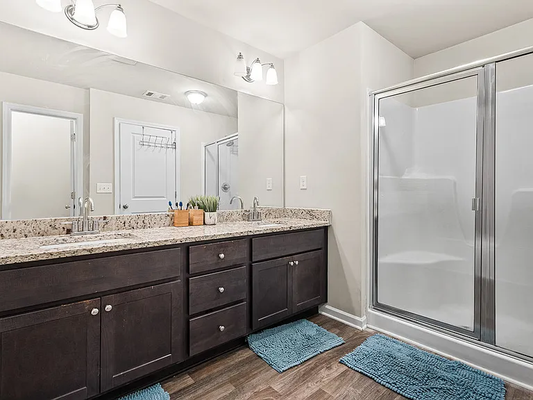 551 Monticello Blvd SE — Photo 15