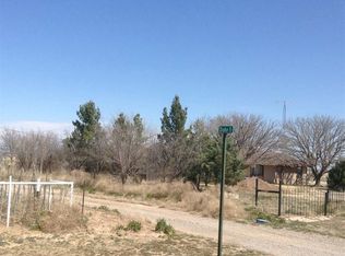 2 Drake Trl, Roswell, NM 88201