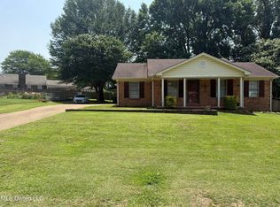8528 E Cedar Cir S, Southaven, MS 38671
