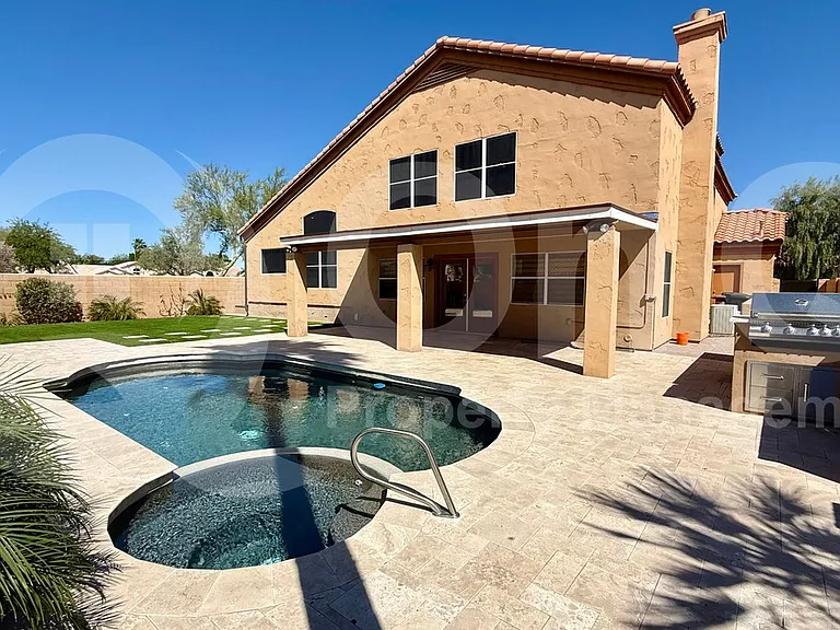9405 E Presidio Rd — Photo 5