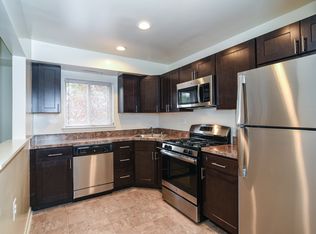 Montrose Manor, Catonsville, MD 21228