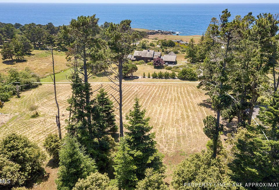 1st image of 45301 Drifters Reef Dr