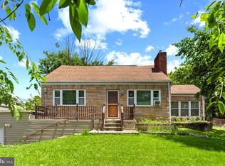 201 Village Rd, Harrisburg, PA 17112