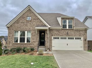 6123 Christmas Dr, Nolensville, TN 37135