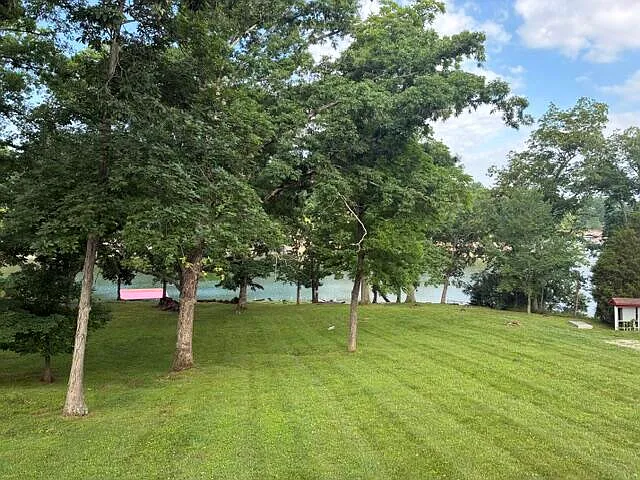 304 Persimmon Way — Photo 26
