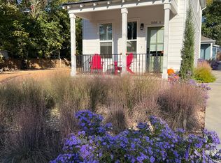 506 S College Ave #1, Fayetteville, AR 72701
