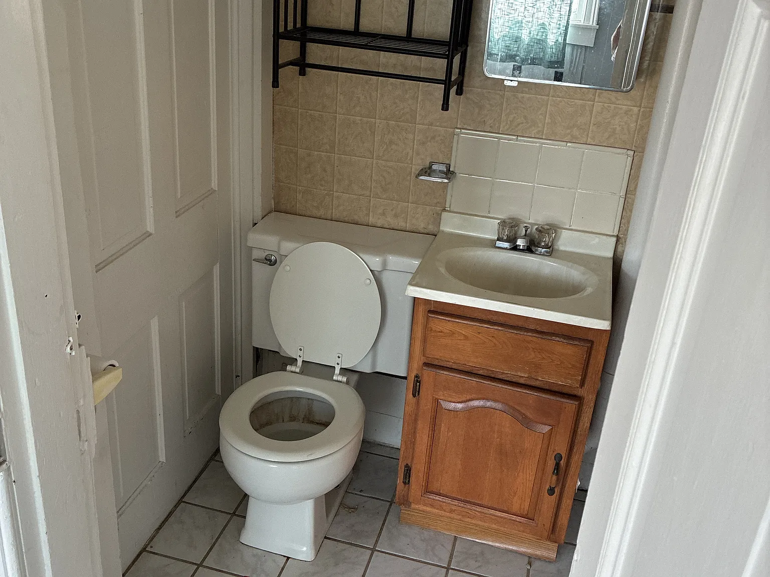 2 bed, 1.5 bath, $850 — Photo 4