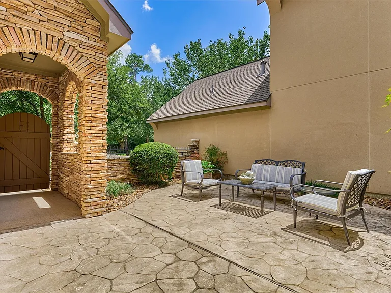 15 Cobble Gate Pl — Photo 4