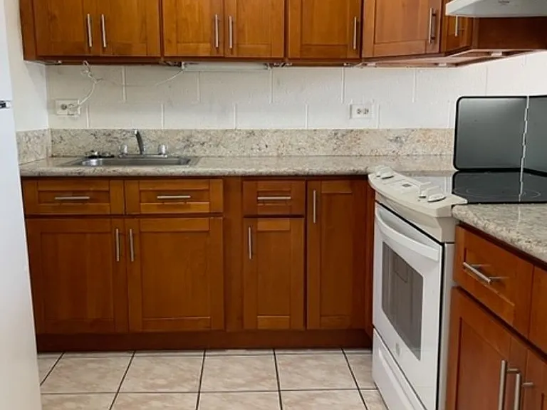5122 Likini St #612 — Photo 8