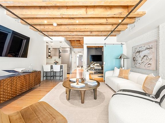 2nd image of 40 Commercial Wharf #40