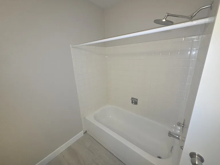 299 Pembridge Ln #D2 — Photo 16