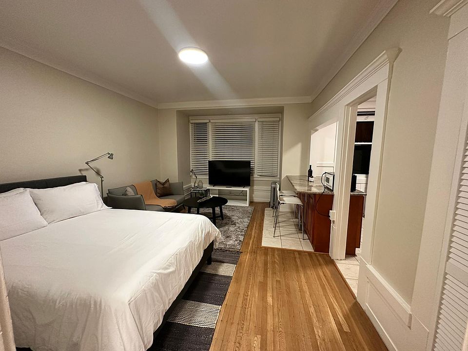 1st image of 721 Bush St #206H