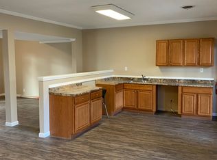 28 N Pacific St, Cape Girardeau, MO 63701