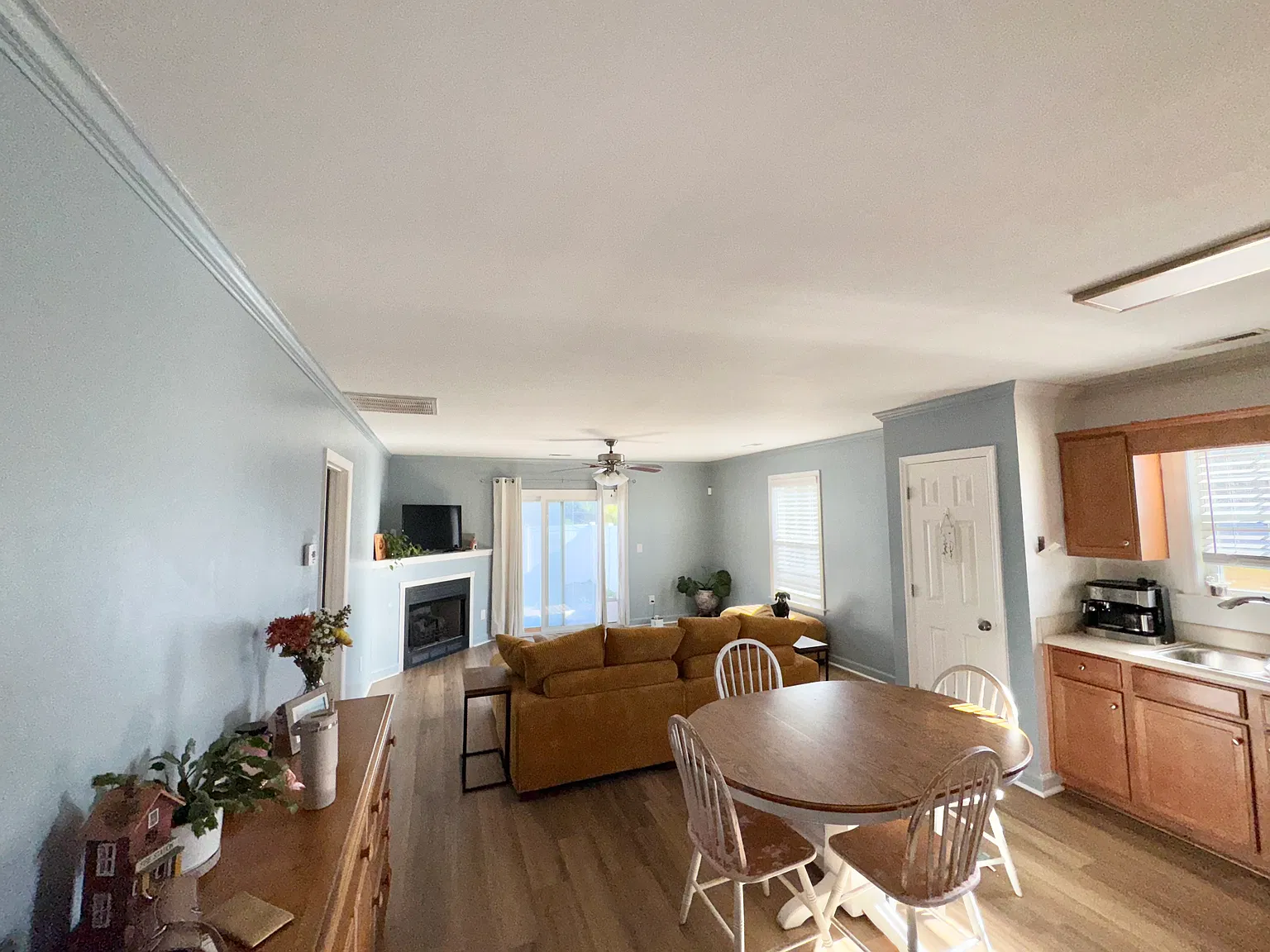 2 bed, 1344 sqft, $1,500 — Photo 4