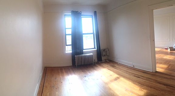 4th image of 2970 Ocean Ave #1I