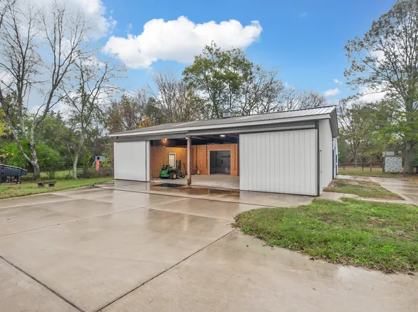 1050 John Wright Rd, Mount Juliet, TN 37122