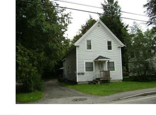 3 Park St, Orono, ME 04473