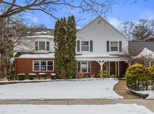809 Ayrshire Dr, Champaign, IL