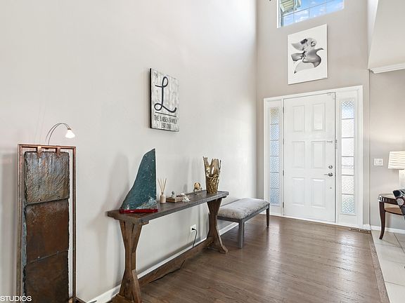 4th image of 10727 Mayfield Ln
